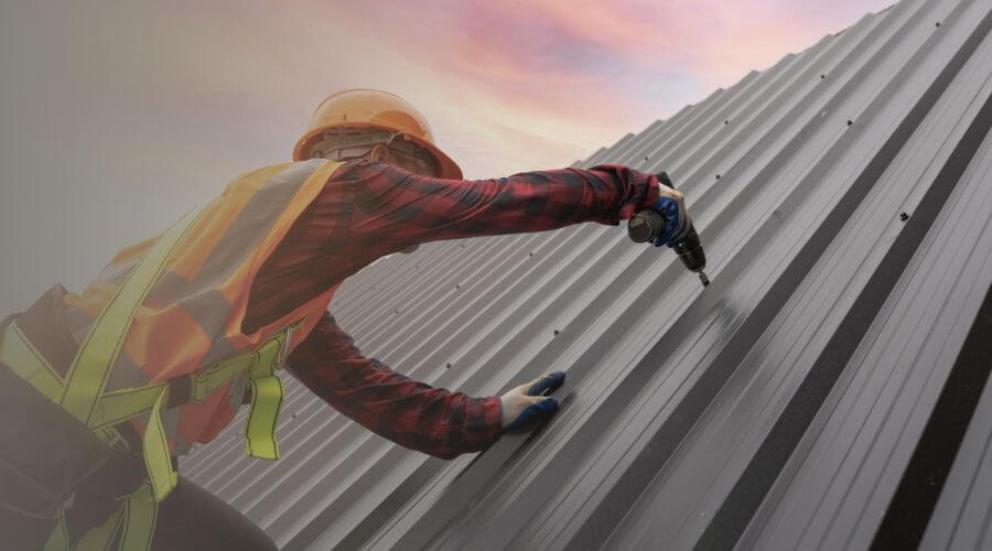 Professional gutter cleaning in Henderson, MI